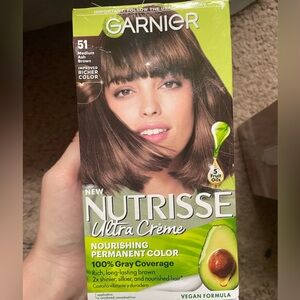 Garnier nutrisse ultra crème Medium ash brown 5 1 hair color unopened box